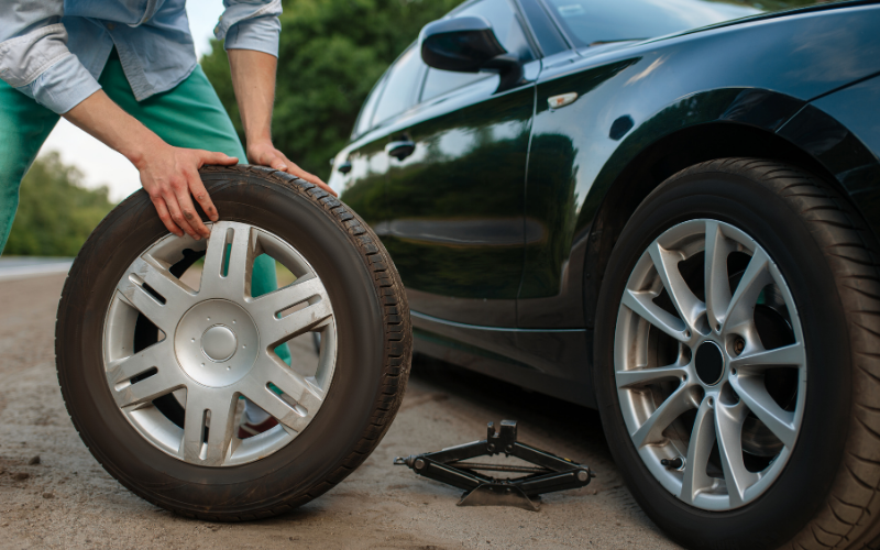 changing tyres 1