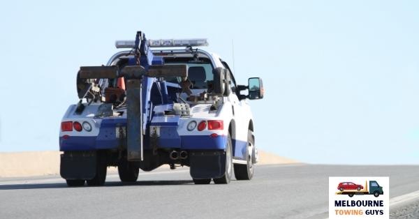 4 Most Common Reasons to Hire a Tow Truck