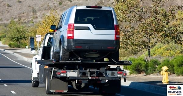 Top 4 Things You Should Do Before Getting Your Car Towed