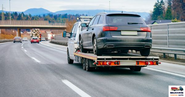 10 Essential Items You Need to Tow a Trailer Safely