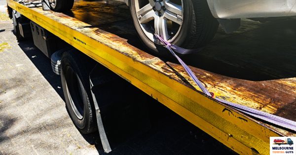 Towing in Melbourne: How Much Weight Can a Flatbed Tow Truck Handle?